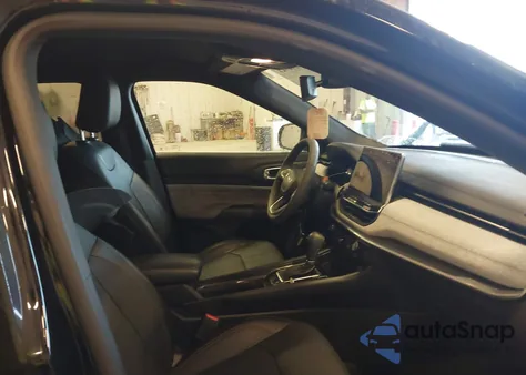 2023 Jeep Compass Latitude Lux Fwd z USA, uszkodzony, nr VIN 3C4NJDFN4PT503718